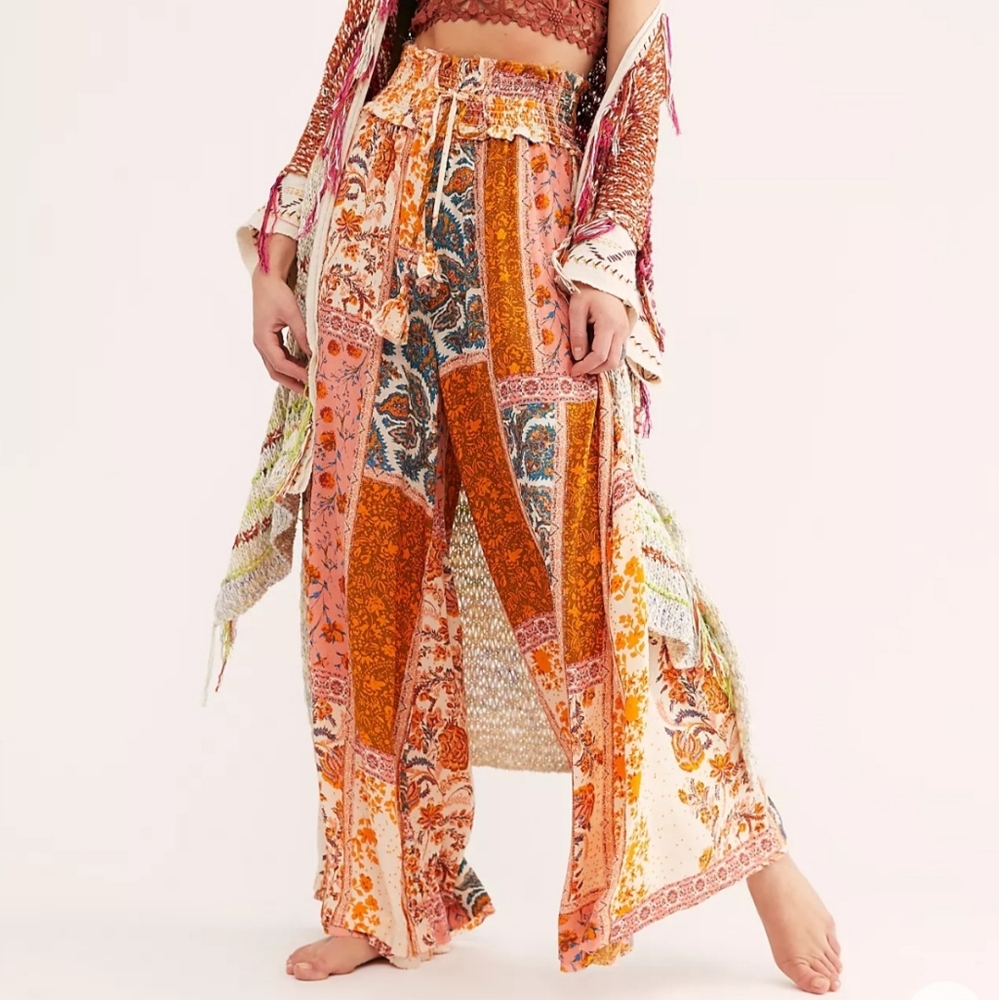 ISO Free People Ten More Sleeps Pants